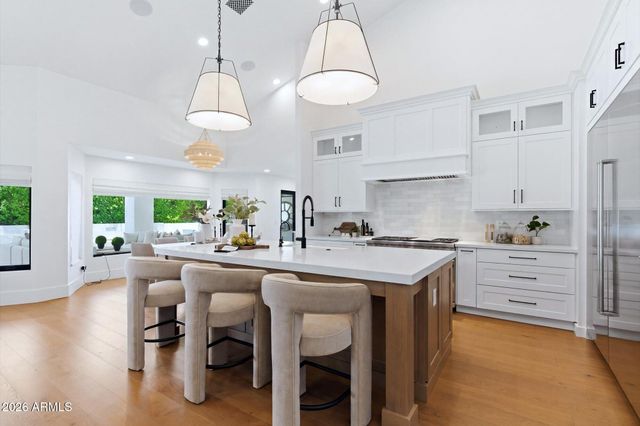 7410 E SAN MIGUEL Avenue, Scottsdale, AZ 85250