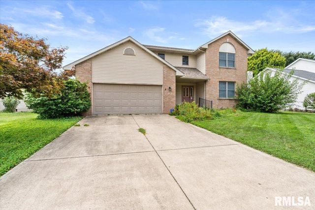 2201 Checkerberry Lane, Springfield, IL 62711