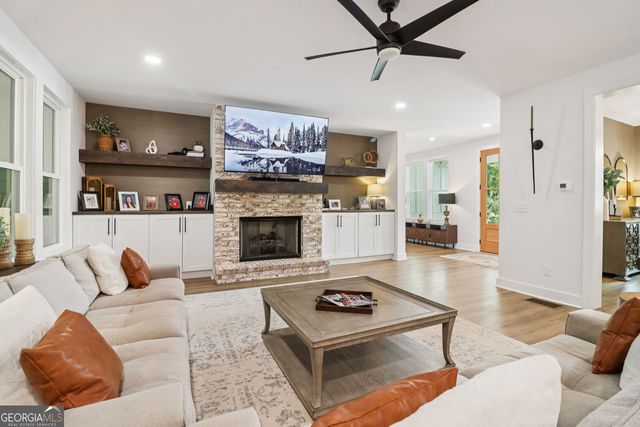 2131 May Court, Jefferson, GA 30549