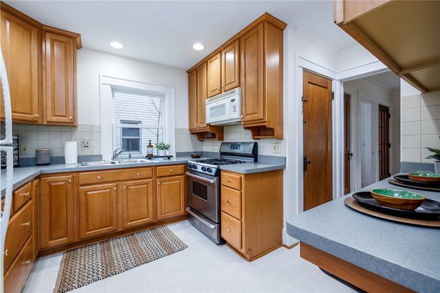 114 Elmerston Road, Rochester, NY 14620