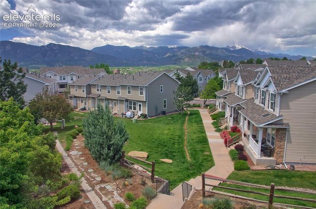 2146 Creekridge Point, Colorado Springs, CO 80910
