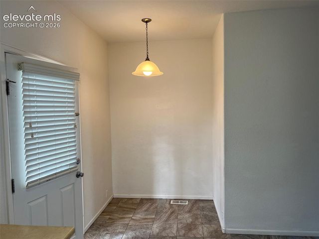 2146 Creekridge Point, Colorado Springs, CO 80910