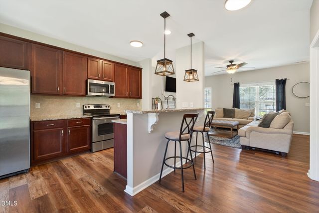 1027 Bridlemine Drive, Fuquay Varina, NC 27526