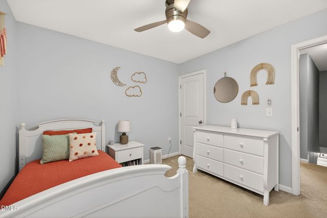 1027 Bridlemine Drive, Fuquay Varina, NC 27526