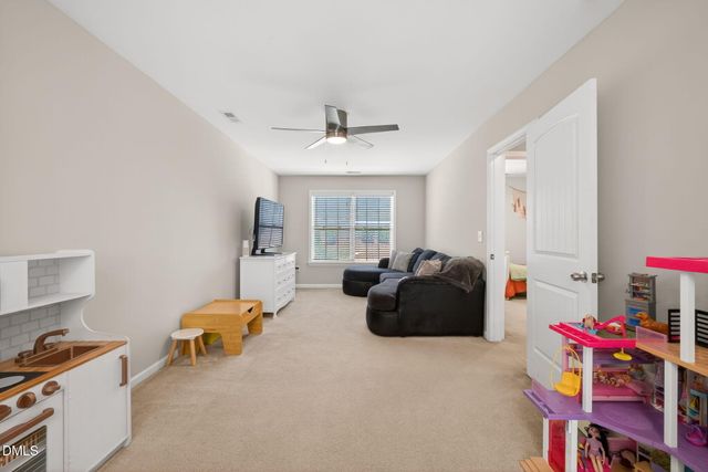 1027 Bridlemine Drive, Fuquay Varina, NC 27526