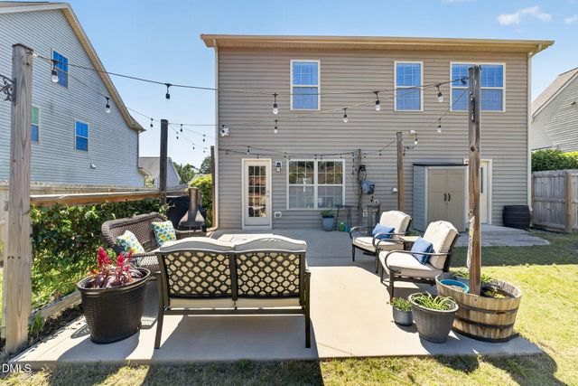 1027 Bridlemine Drive, Fuquay Varina, NC 27526