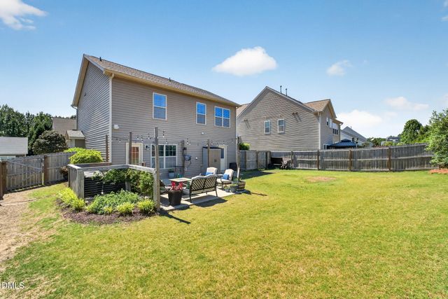 1027 Bridlemine Drive, Fuquay Varina, NC 27526