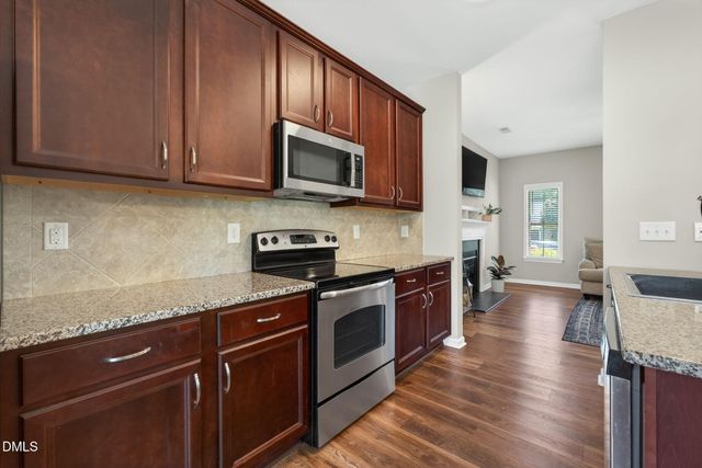 1027 Bridlemine Drive, Fuquay Varina, NC 27526