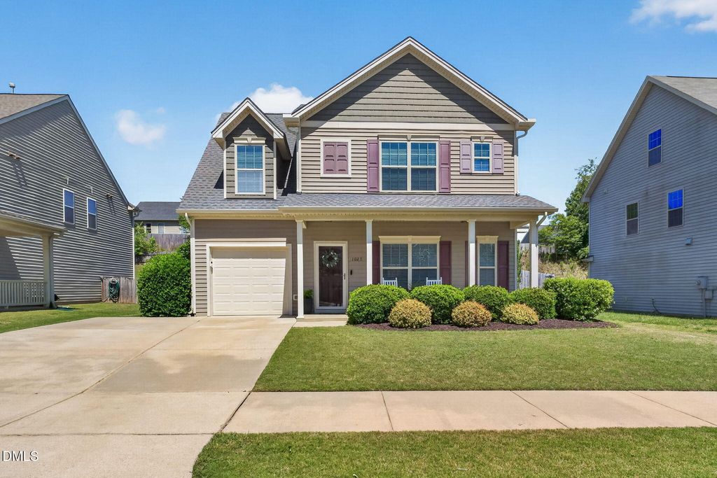 1027 Bridlemine Drive, Fuquay Varina, NC 27526