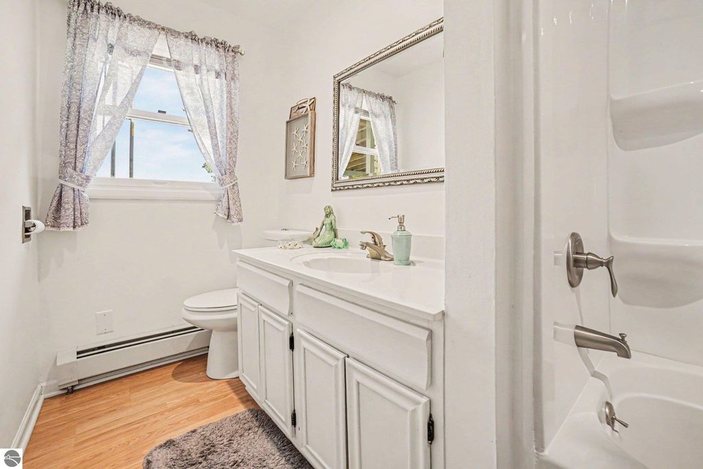 Image 22 of property listing at 4389 Pine River Road, St Louis, MI 48880
