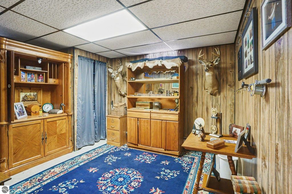 Image 38 of property listing at 4389 Pine River Road, St Louis, MI 48880