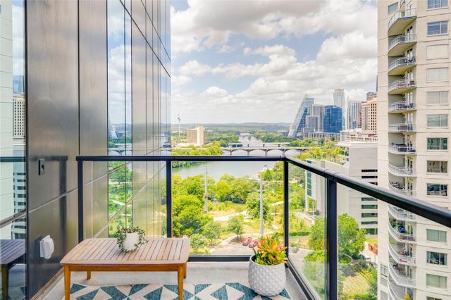 70 Rainey ST 1310, Austin, TX 78701