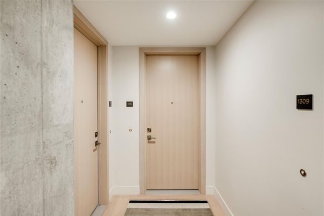 70 Rainey ST 1310, Austin, TX 78701
