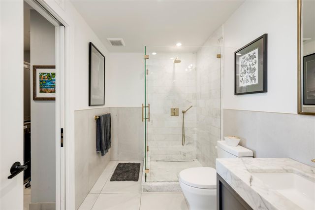 70 Rainey ST 1310, Austin, TX 78701