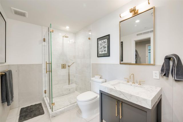 70 Rainey ST 1310, Austin, TX 78701