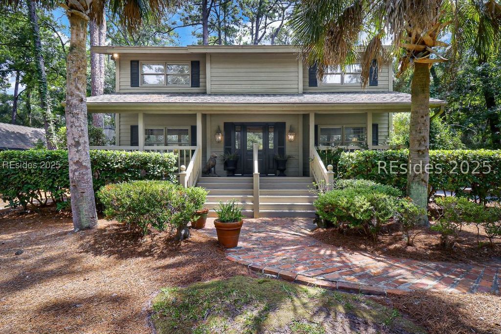 30 Wagon Rd, Hilton Head Island, SC 29928