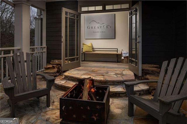 341 Lakeside Court, Canton, GA 30114