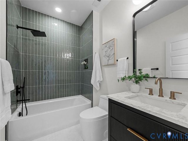 2202 3rd Ave, Richmond, VA 23222