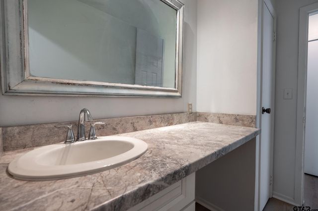 17551 Kristopher Cir, Whitehouse, TX 75791