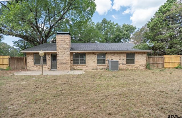 17551 Kristopher Cir, Whitehouse, TX 75791