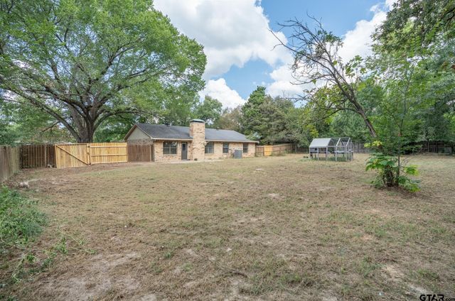 17551 Kristopher Cir, Whitehouse, TX 75791