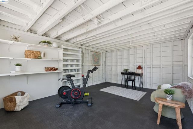 15915 Via Toledo, San Lorenzo, CA 94580