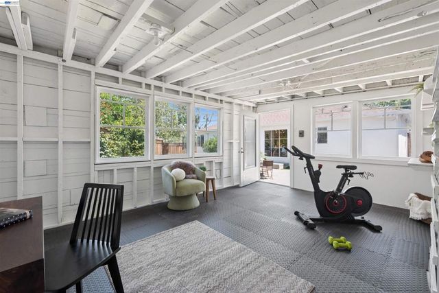 15915 Via Toledo, San Lorenzo, CA 94580