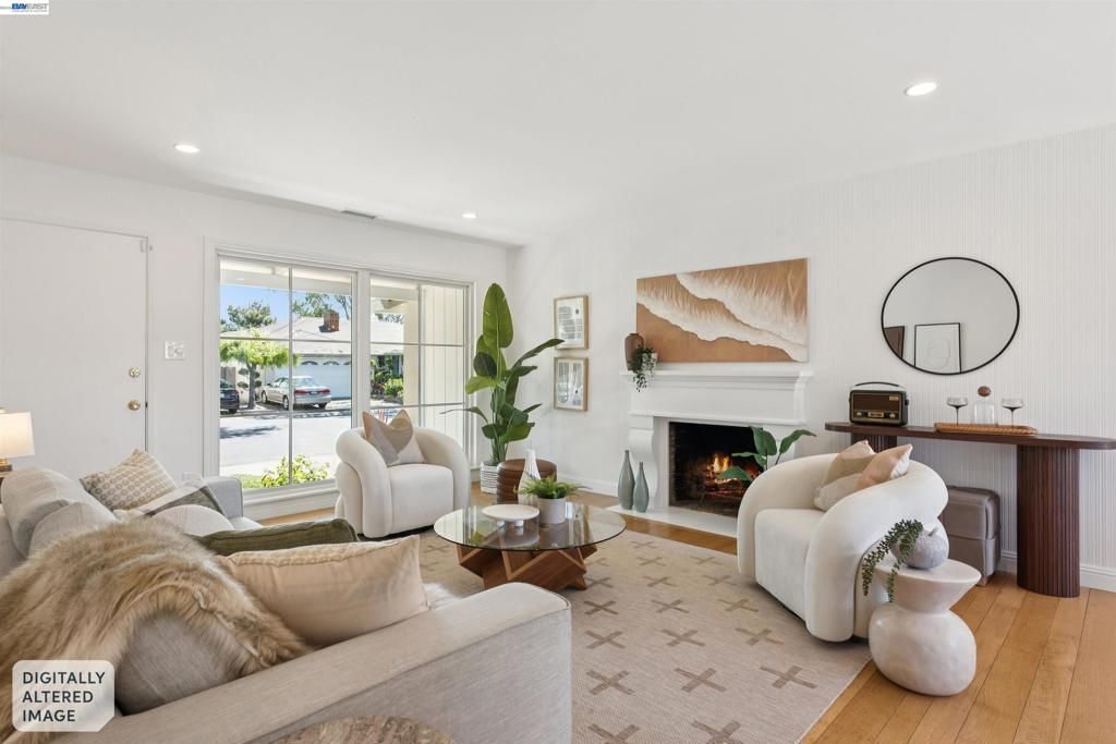 Image 14 of property listing at 15915 Via Toledo, San Lorenzo, CA 94580