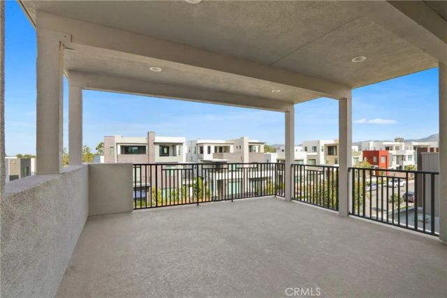 268 Novel, Irvine, CA 92618