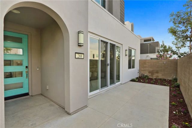 268 Novel, Irvine, CA 92618