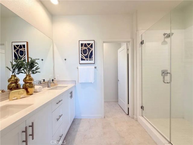 268 Novel, Irvine, CA 92618