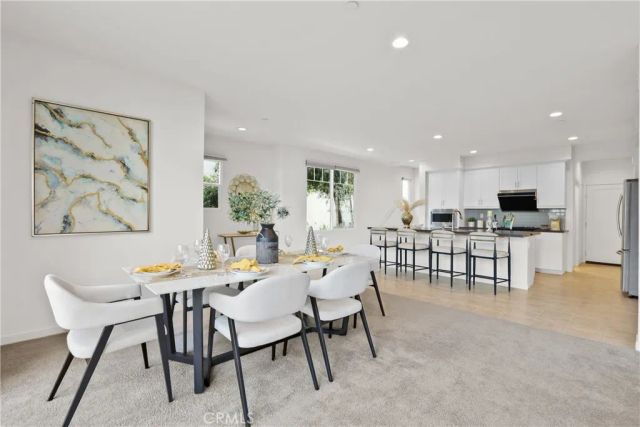 268 Novel, Irvine, CA 92618