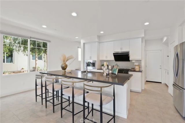 268 Novel, Irvine, CA 92618