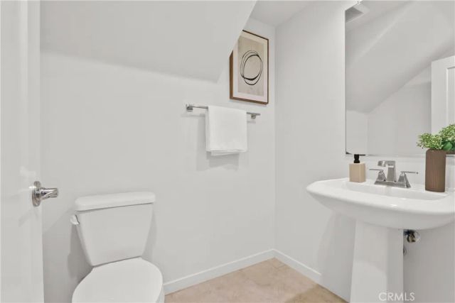 268 Novel, Irvine, CA 92618