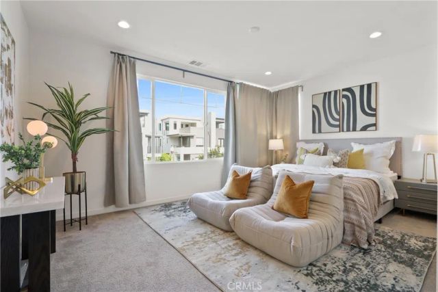 268 Novel, Irvine, CA 92618