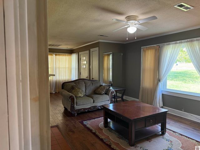 11609 State Route 131, Symsonia, KY 42082