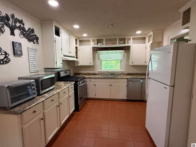 11609 State Route 131, Symsonia, KY 42082