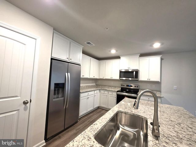 1105 ALBRITTON LN, Salisbury, MD 21801