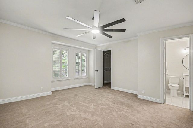 2125 Winrock Boulevard 38, Houston, TX 77057