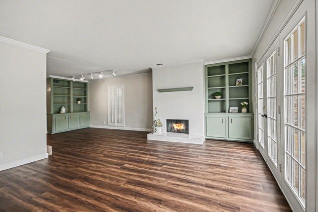 2125 Winrock Boulevard 38, Houston, TX 77057