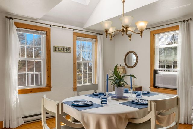 28 Crocker Drive UNIT 4, Hyannis, MA 02601