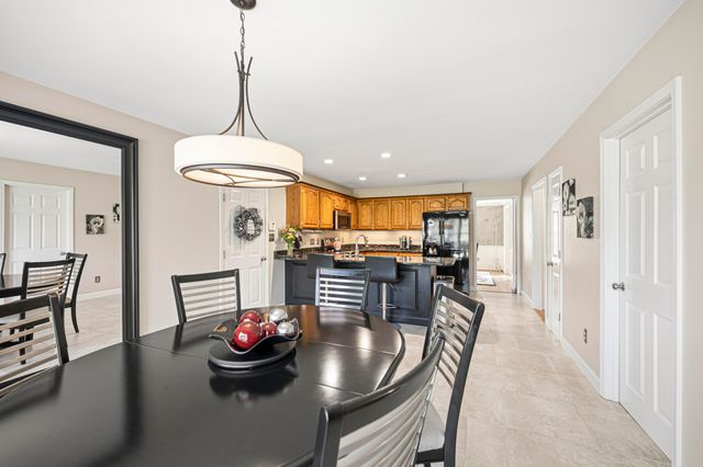 2608 Lyter Court, Lexington, KY 40513