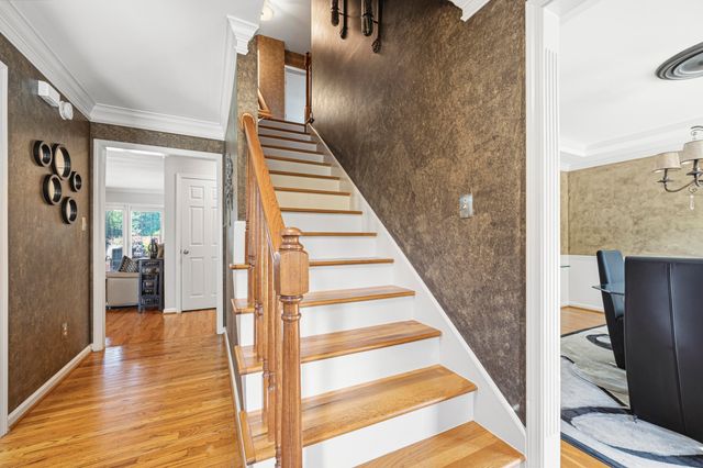 2608 Lyter Court, Lexington, KY 40513