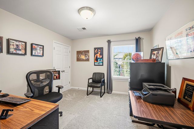 2608 Lyter Court, Lexington, KY 40513