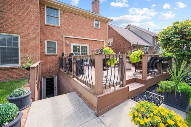 2608 Lyter Court, Lexington, KY 40513