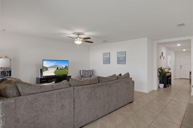 477 W FAIRWAYS VIEW DRIVE, Beverly Hills, FL 34465