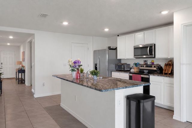 477 W FAIRWAYS VIEW DRIVE, Beverly Hills, FL 34465