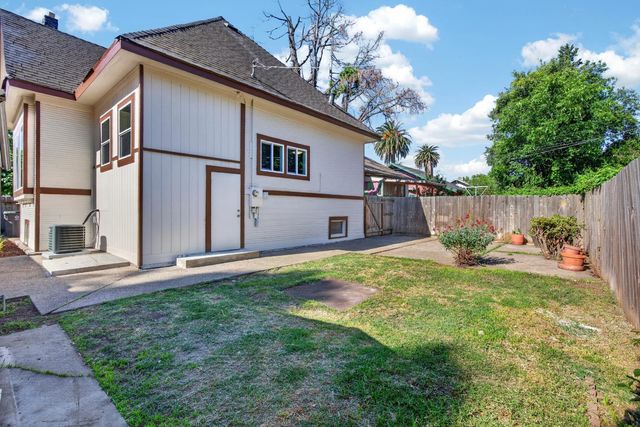 711 W Flora, Stockton, CA 95203