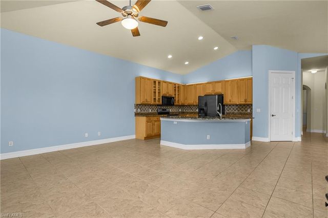 9750 Wilshire Lakes BLVD, Naples, FL 34109