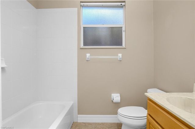 9750 Wilshire Lakes BLVD, Naples, FL 34109